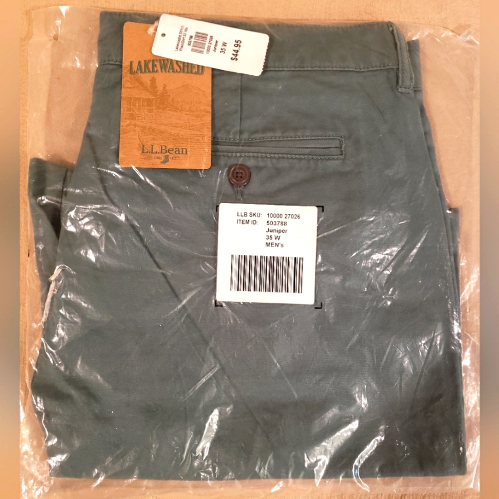 MEN'S LLBEAN JUNIPER GREEN SHORTS